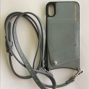 Bandolier IPhone XS Max